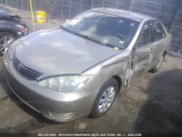 4T1BE32K75U420795 - 2005 TOYOTA CAMRY LE/XLE/SE BROWN photo 2