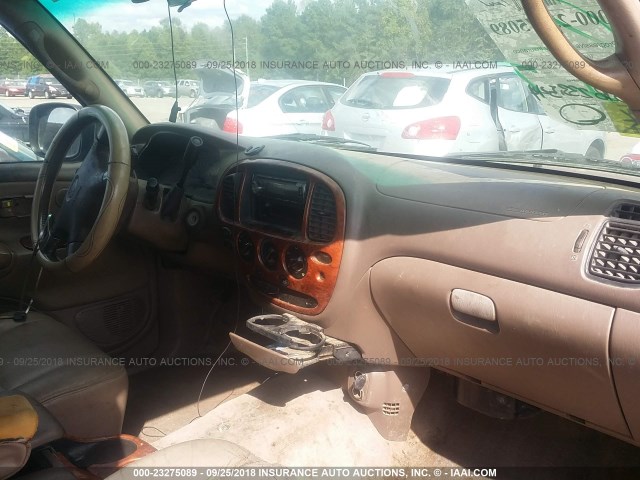 5TBBT48171S135973 - 2001 TOYOTA TUNDRA ACCESS CAB LIMITED MAROON photo 5