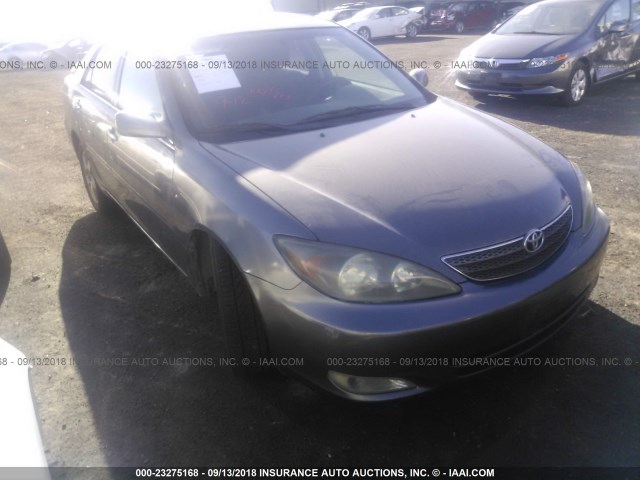 JTDBF32K530114345 - 2003 TOYOTA CAMRY LE/XLE GRAY photo 1