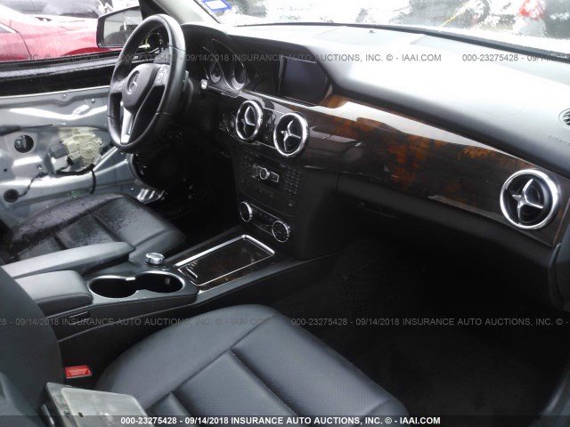 WDCGG5HB0DF960378 - 2013 MERCEDES-BENZ GLK 350 BLACK photo 5