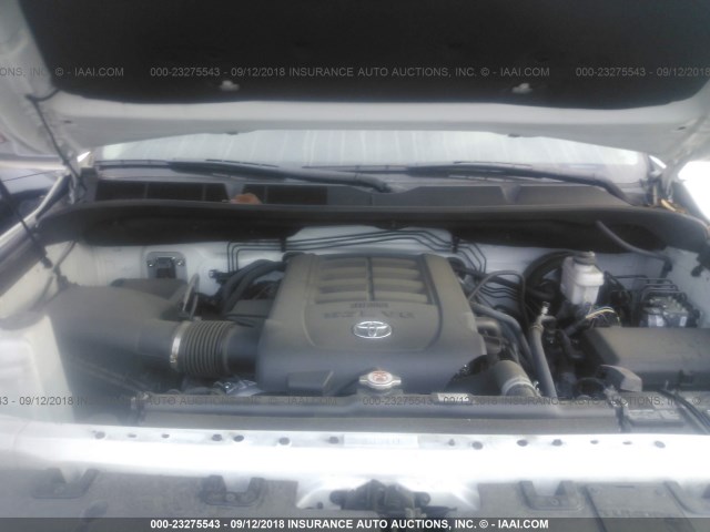 5TFEY5F18JX232852 - 2018 TOYOTA TUNDRA CREWMAX SR5 WHITE photo 10