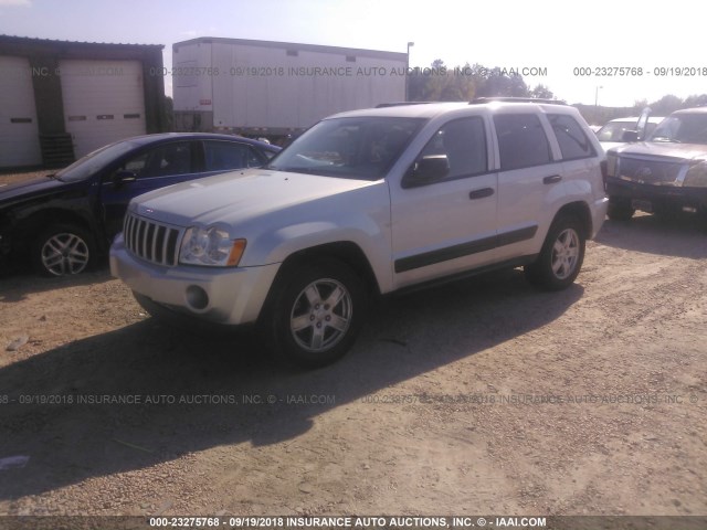 1J4GR48K25C705531 - 2005 JEEP GRAND CHEROKEE LAREDO/COLUMBIA/FREEDOM 银色 照片 2