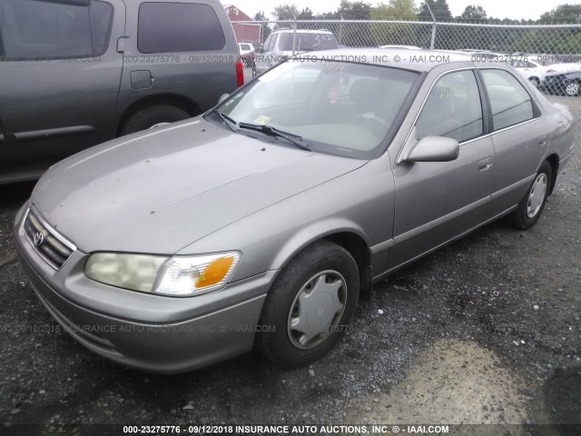 4T1BG22K9YU688367 - 2000 TOYOTA CAMRY CE/LE/XLE 银色 照片 2