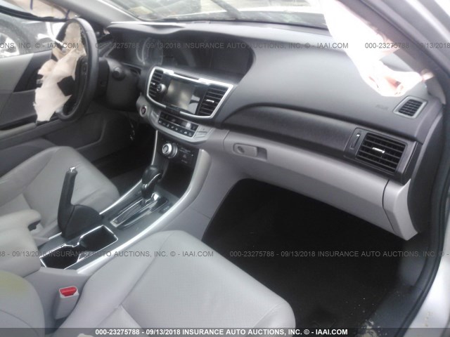 1HGCR3F88DA009466 - 2013 HONDA ACCORD EXL SILVER photo 5