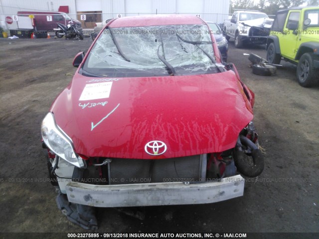 2T1KU4EEXBC574820 - 2011 TOYOTA COROLLA MATRIX  RED photo 6