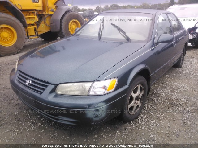 JT2BG22K6W0215611 - 1998 TOYOTA CAMRY CE/LE/XLE 绿色 照片 2