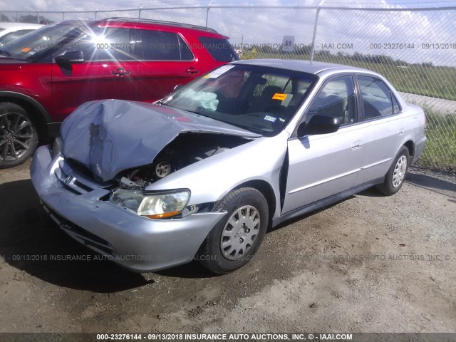 1HGCF86621A109899 - 2001 HONDA ACCORD VALUE SILVER photo 2