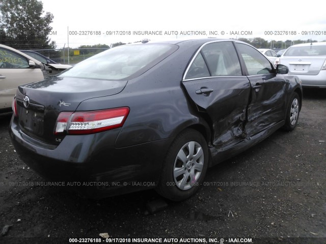 4T1BF3EK1BU200363 - 2011 TOYOTA CAMRY SE/LE/XLE 灰色 照片 4