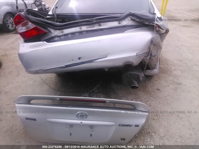 4T1BF30K52U002263 - 2002 TOYOTA CAMRY LE/XLE/SE Gümüş foto 6