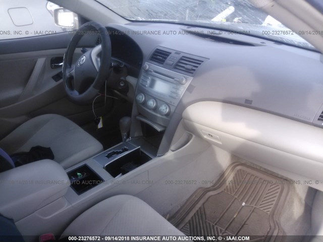 4T1BE46K08U743929 - 2008 TOYOTA CAMRY CE/LE/XLE/SE CREAM photo 5