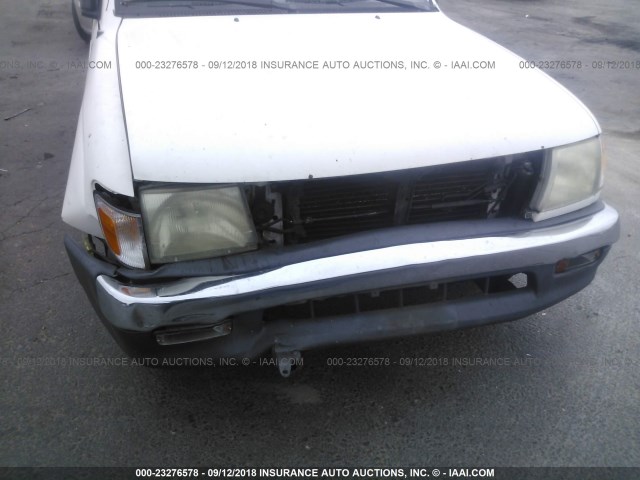 4TANL42NXXZ542611 - 1999 TOYOTA TACOMA WHITE photo 6