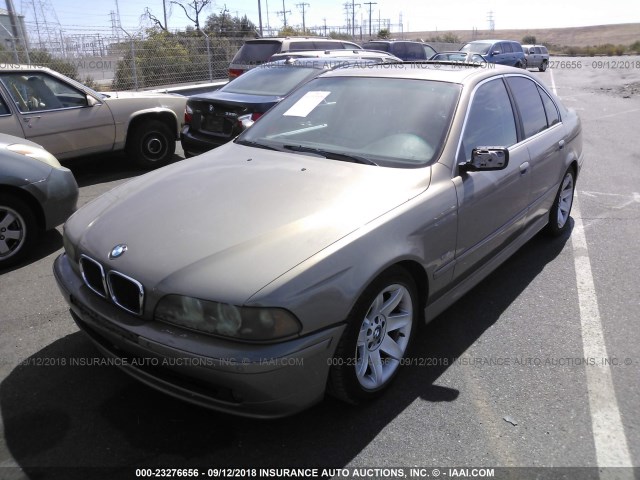 WBADT43482GY43272 - 2002 BMW 525 I AUTOMATIC GOLD photo 2