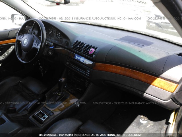 WBADT43482GY43272 - 2002 BMW 525 I AUTOMATIC GOLD photo 5