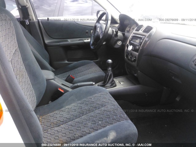 JM1BJ246421523311 - 2002 MAZDA PROTEGE PR5 白色 照片 5