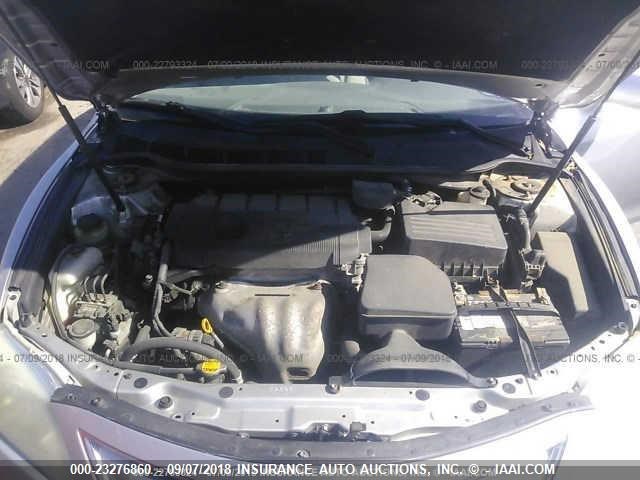 4T1BF3EK4AU560970 - 2010 TOYOTA CAMRY SE/LE/XLE ვერცხლისფერი ფოტო 10