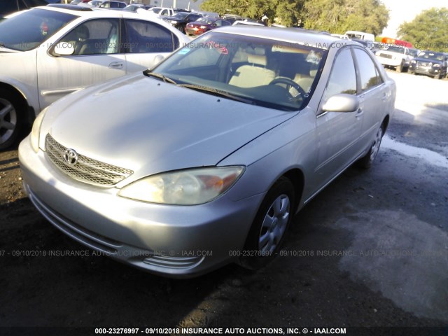 4T1BE32KX3U186195 - 2003 TOYOTA CAMRY LE/XLE/SE GRAY photo 2