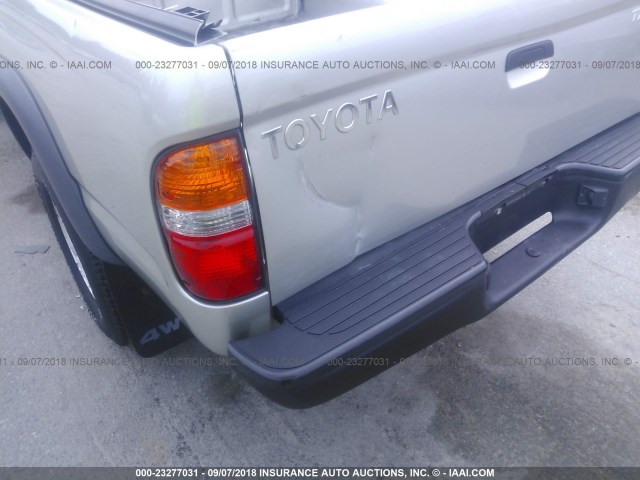 5TEHN72N64Z313274 - 2004 TOYOTA TACOMA DOUBLE CAB 银色 照片 6