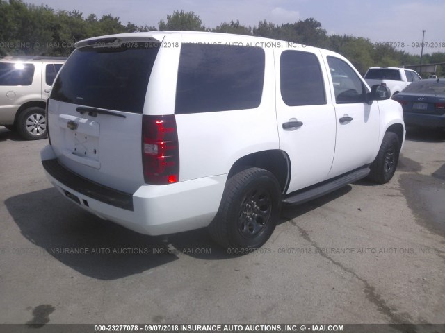 1GNMCAE01AR263321 - 2010 CHEVROLET TAHOE C1500  LS WHITE photo 4