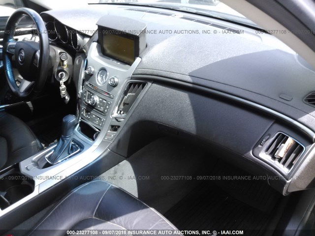 1G6DK5EG7A0107016 - 2010 CADILLAC CTS PERFORMANCE COLLECTION Серый фото 5