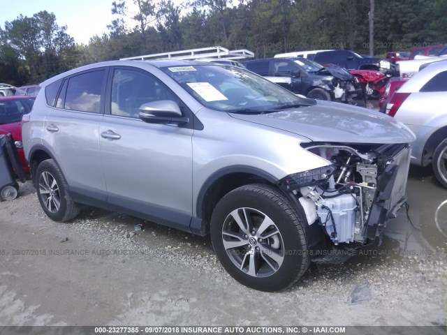 2T3WFREV1JW447807 - 2018 TOYOTA RAV4 ADVENTURE/XLE 银色 照片 1