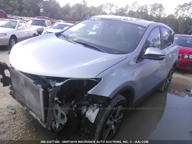 2T3WFREV1JW447807 - 2018 TOYOTA RAV4 ADVENTURE/XLE 银色 照片 2