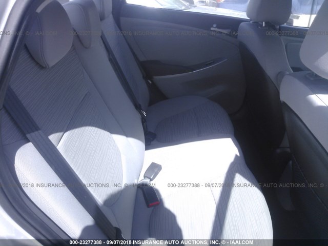 KMHCT4AE5HU288491 - 2017 HYUNDAI ACCENT SE SILVER photo 8