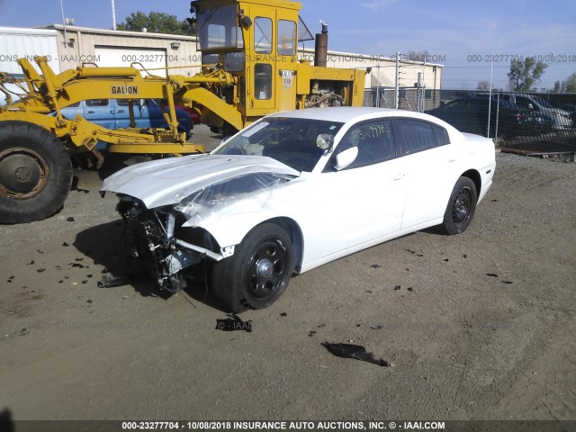 2C3CDXKT5EH320004 - 2014 DODGE CHARGER POLICE WHITE photo 2