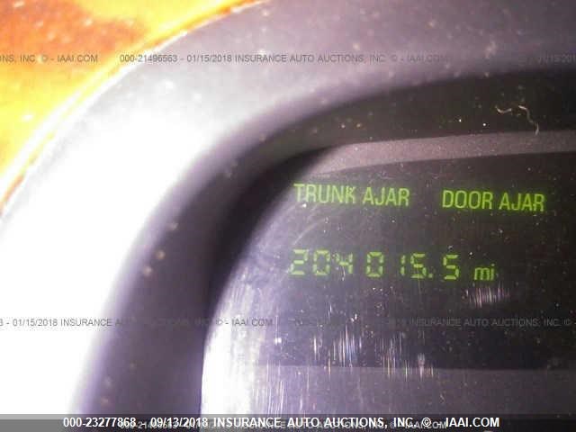 1LNHM81W3YY794302 - 2000 LINCOLN TOWN CAR EXECUTIVE BLACK photo 7