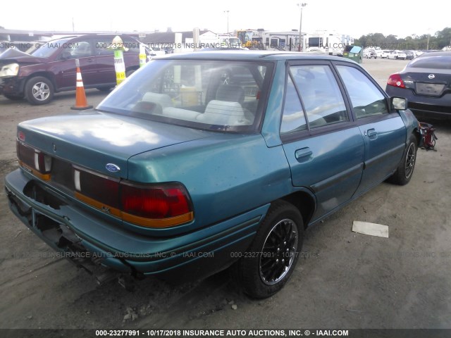 3FARP13J8RR164239 - 1994 FORD ESCORT LX/SPORT GREEN photo 4