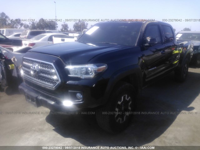 3TMDZ5BN8HM021832 - 2017 TOYOTA TACOMA DBL CAB/SR5/TRD SPORT/OR BLACK photo 2