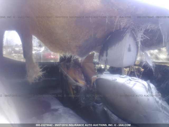 3TMDZ5BN8HM021832 - 2017 TOYOTA TACOMA DBL CAB/SR5/TRD SPORT/OR BLACK photo 6