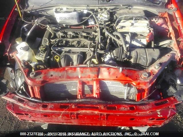 1FAHP35NX8W202122 - 2008 FORD FOCUS SE/SEL/SES RED photo 10