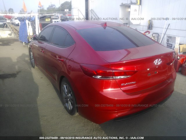 5NPD84LF8HH139700 - 2017 HYUNDAI ELANTRA SE/VALUE/LIMITED RED photo 3