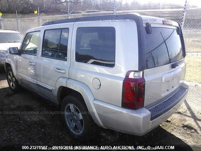 1J8HG48K46C366782 - 2006 JEEP COMMANDER GOLD photo 3
