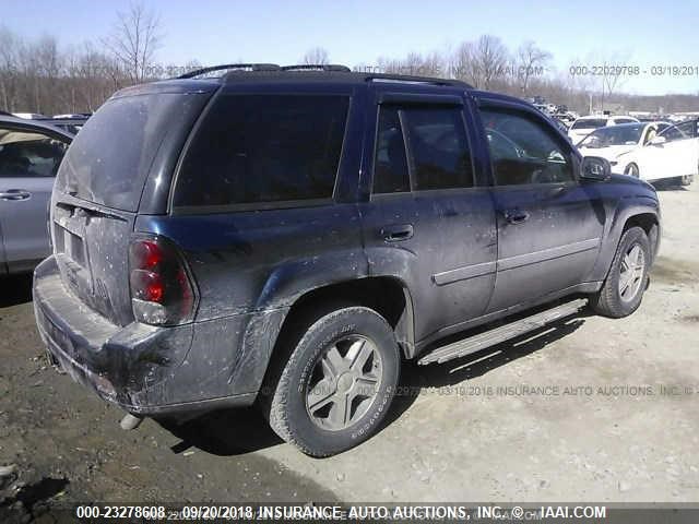 1GNDT13S572113511 - 2007 CHEVROLET TRAILBLAZER LS/LT Dark Blue photo 4