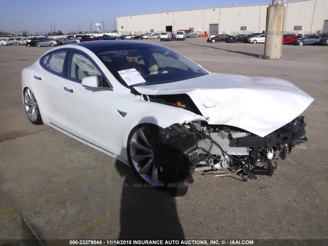 5YJSA1E42GF172338 - 2016 TESLA MODEL S WHITE photo 1