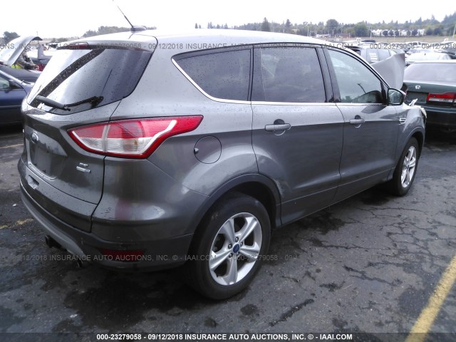 1FMCU9GX3DUD39807 - 2013 FORD ESCAPE SE BLACK photo 4