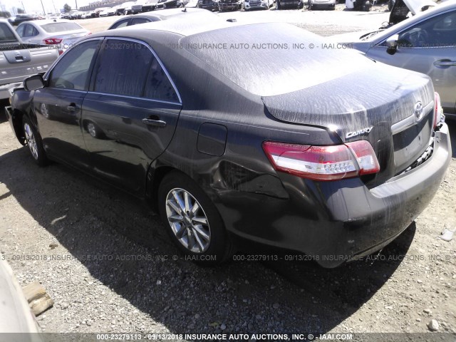 4T1BF3EK5AU512622 - 2010 TOYOTA CAMRY SE/LE/XLE შავი ფოტო 3
