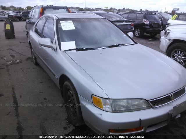 1HGCD563XTA242021 - 1996 HONDA ACCORD LX/EX GRAY photo 1