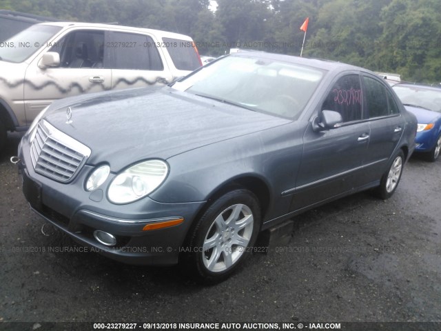 WDBUF22X68B303501 - 2008 MERCEDES-BENZ E 320 CDI GRAY photo 2