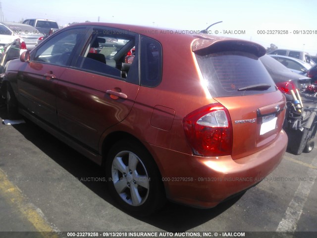 KNAFE162185012003 - 2008 KIA SPECTRA5 5 SX ORANGE photo 3