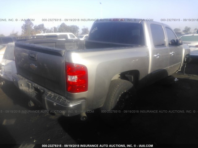 2GCEC13J671586029 - 2007 CHEVROLET SILVERADO C1500 CREW CAB GRAY photo 4