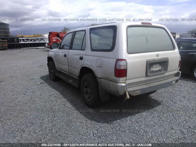 JT3GM84R0X0049403 - 1999 TOYOTA 4RUNNER SILVER photo 3