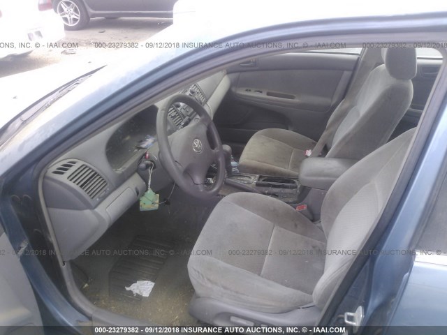 4T1BE32K53U741327 - 2003 TOYOTA CAMRY LE/XLE/SE Ашық көк фото 5