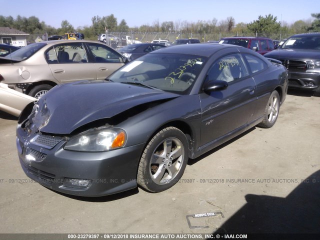 4B3AG52H24E136008 - 2004 DODGE STRATUS R/T GRAY photo 2