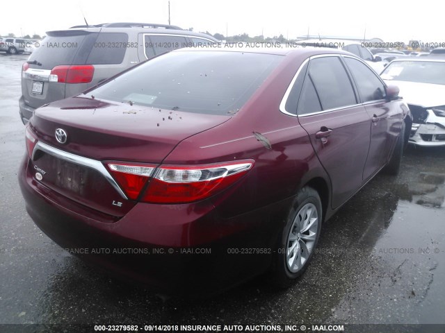 4T1BF1FK5GU603840 - 2016 TOYOTA CAMRY LE/XLE/SE/XSE 红色 照片 4