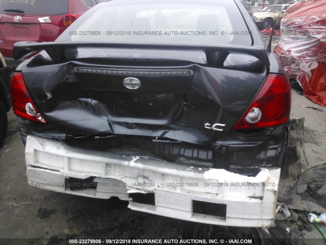 JTKDE177960086910 - 2006 TOYOTA SCION TC 灰色 照片 6
