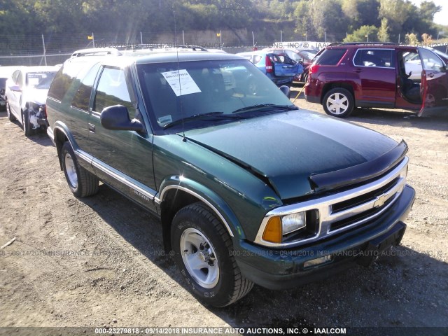 1GNCS18WXTK211163 - 1996 CHEVROLET BLAZER GREEN photo 1