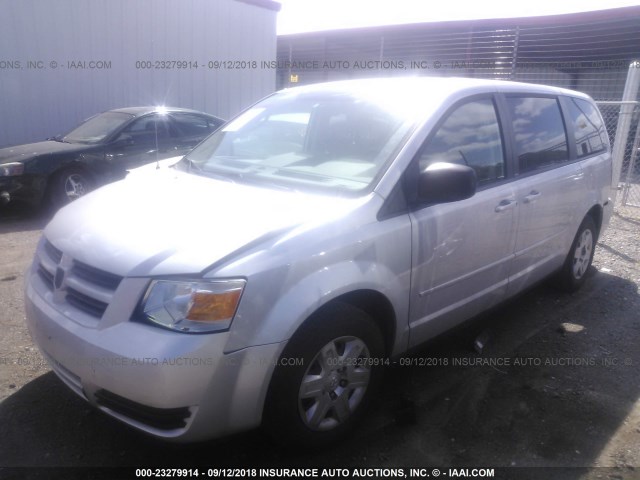 2D8HN44E79R621810 - 2009 DODGE GRAND CARAVAN SE SILVER photo 2