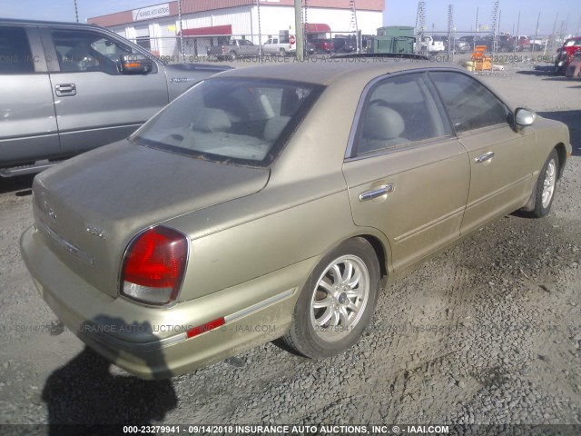 KMHSU45E12A164358 - 2002 HYUNDAI XG 350 GOLD photo 4